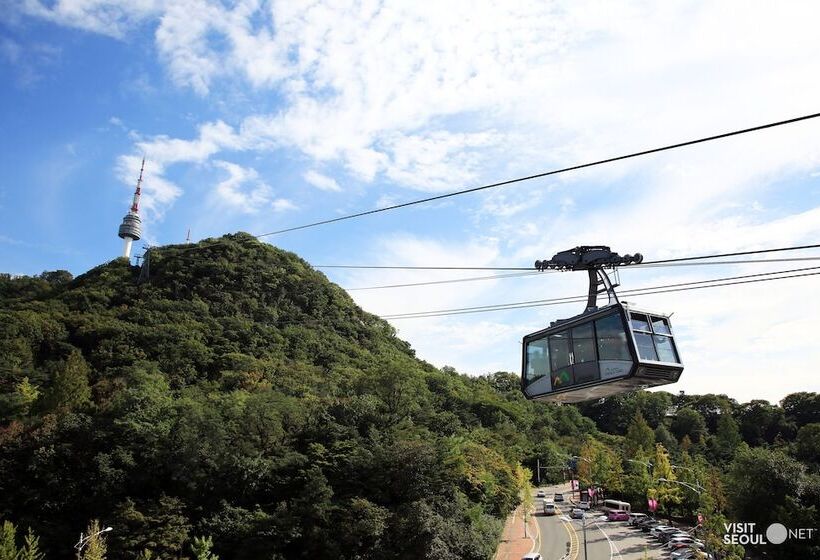 Residência Myeongdong Merlin