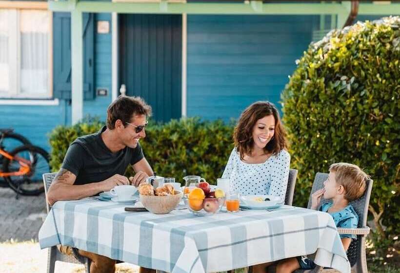 レジデンス Natural Village Resort