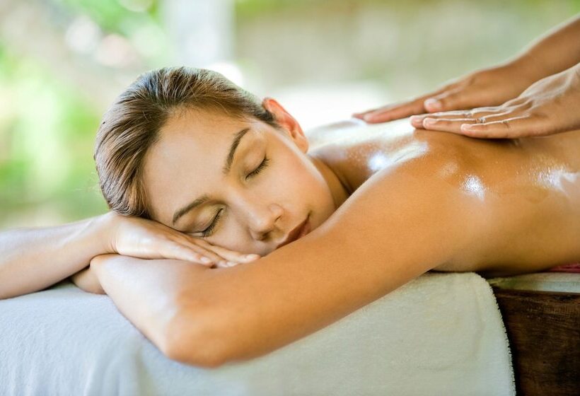 אתר נופש Club St. George