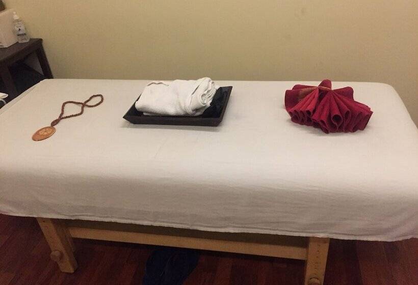 The Gateway Hotel Beach Road Visakhapatnam