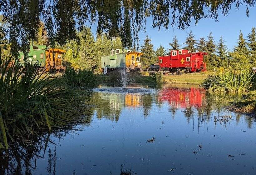 فندق صغير Olympic Railway Inn