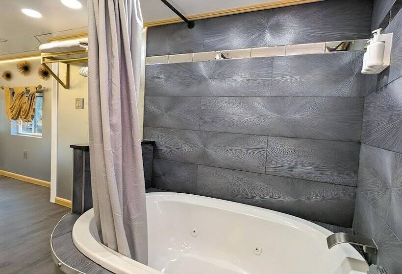 فندق صغير Olympic Railway Inn