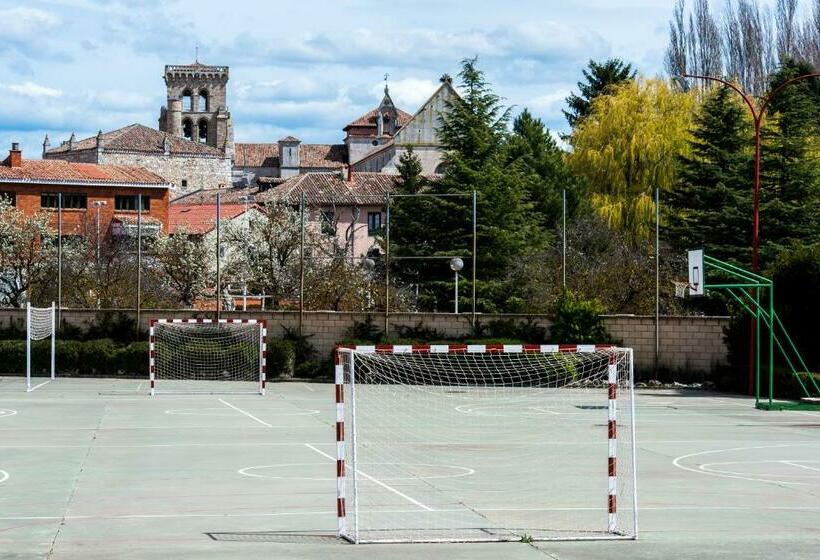 فندق صغير Residencia Hospital Del Rey