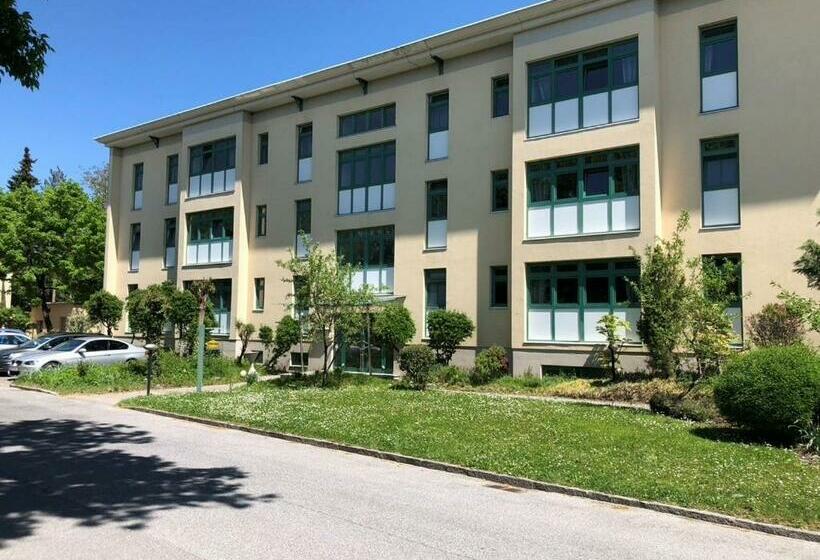 Arbeiterwohnheim Workers Dormitory Graz