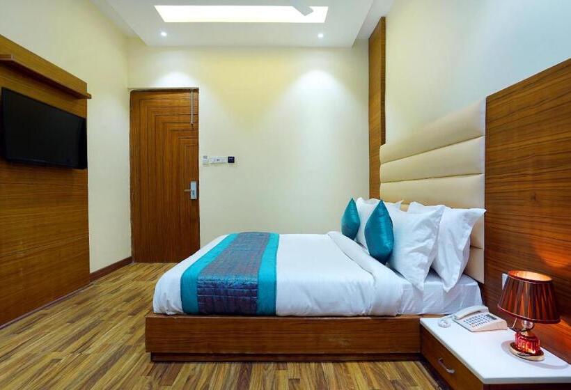 ベッドアンドブレックファースト Aura Grand By Levelup Hotels