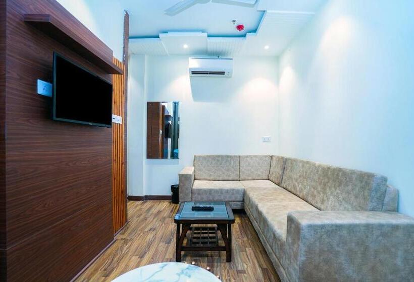 ベッドアンドブレックファースト Aura Grand By Levelup Hotels