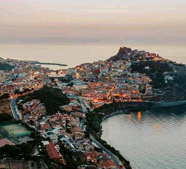 تختخواب و صبحانه Garden Relais