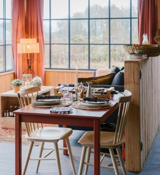 Bed and Breakfast La Cabane Du Potager   Ferme De Linciaux