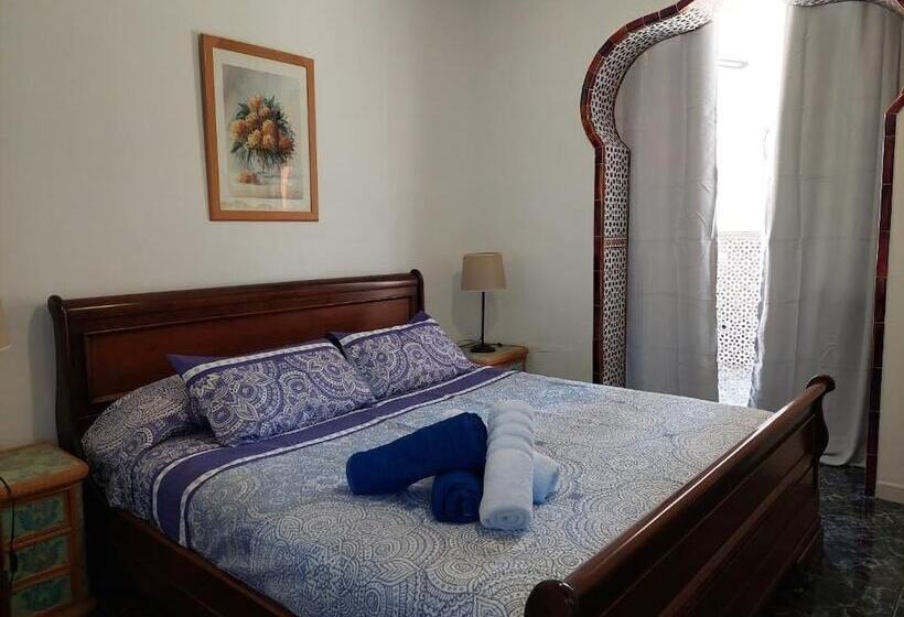 تختخواب و صبحانه Villa Zafira
