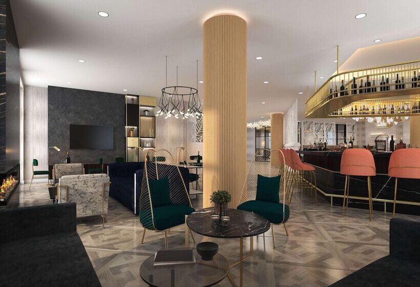 Отель Bloom Mississauga, Tapestry Collection By Hilton