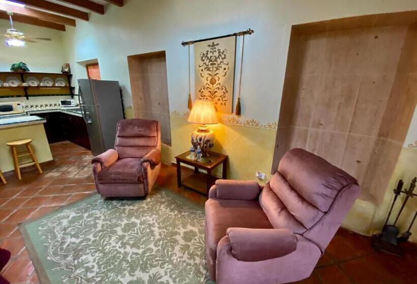 בית מלון כפרי Casa María Félix