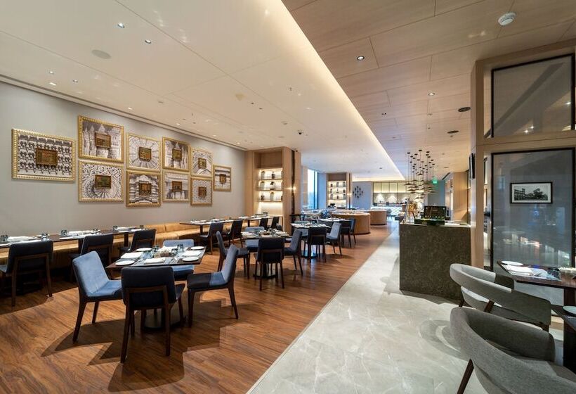 בית מלון כפרי Courtyard By Marriott Vadodara