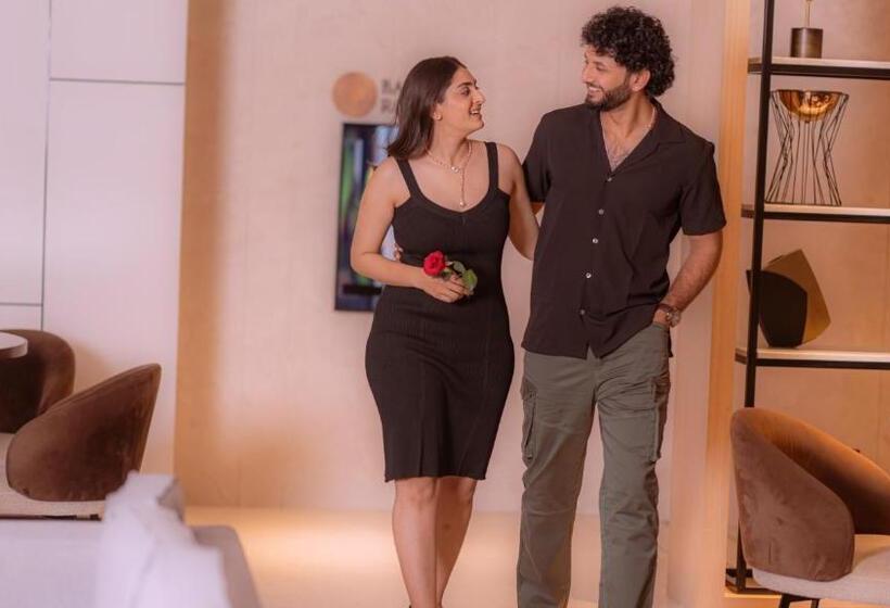 בית מלון כפרי Courtyard By Marriott Vadodara