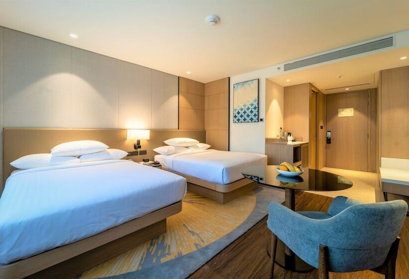 בית מלון כפרי Courtyard By Marriott Vadodara