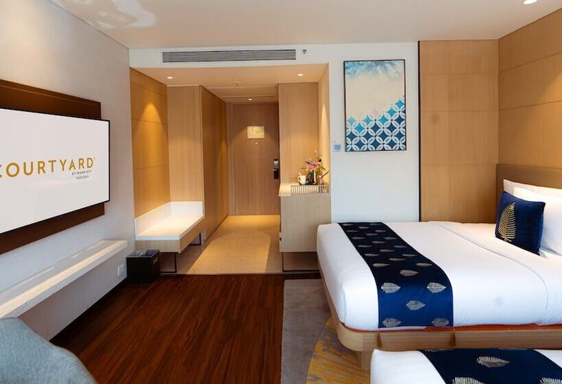 בית מלון כפרי Courtyard By Marriott Vadodara