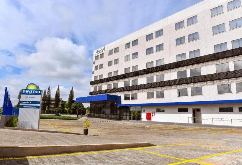 Отель Days Inn By Wyndham Cascavel