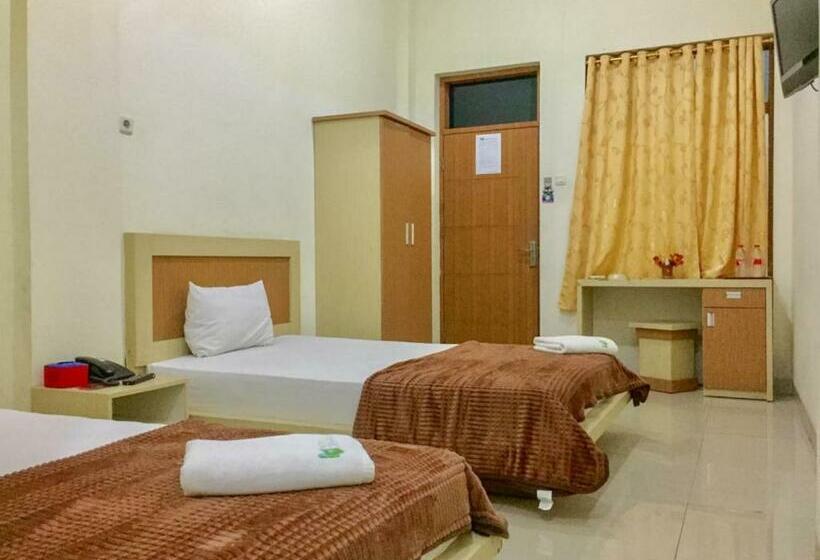 酒店 Denpasar Parepare