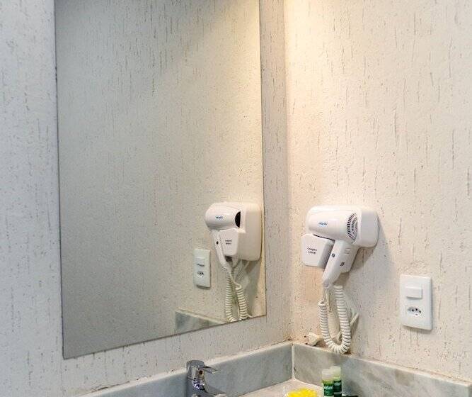 فندق Front Comfort Teófilo Otoni