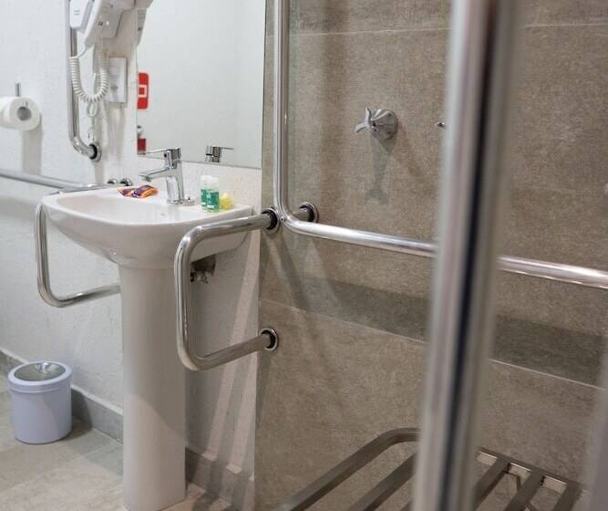 فندق Front Comfort Teófilo Otoni