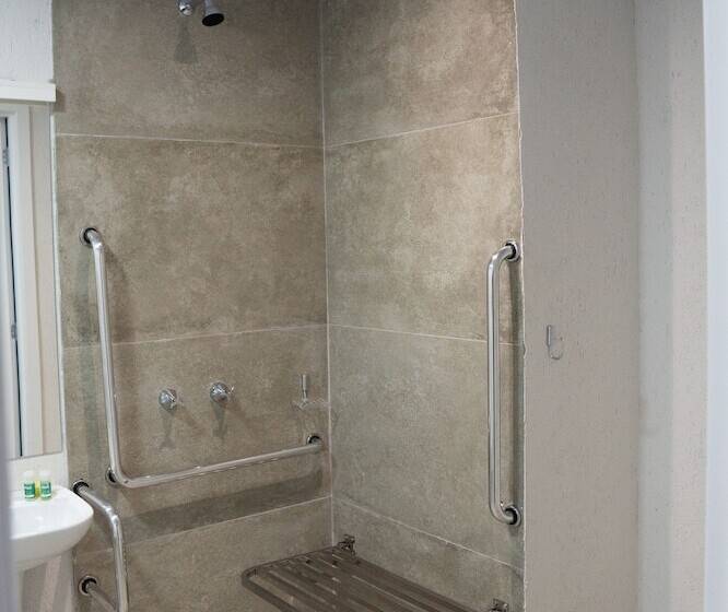 فندق Front Comfort Teófilo Otoni