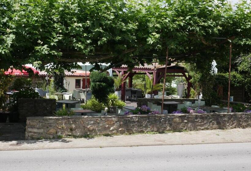 酒店 Auberge Trabenia