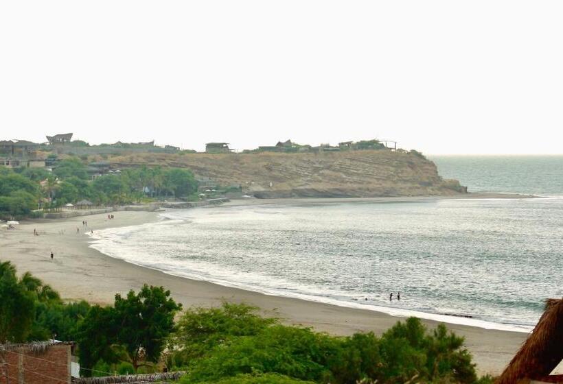 ホテル Marina Bungalows