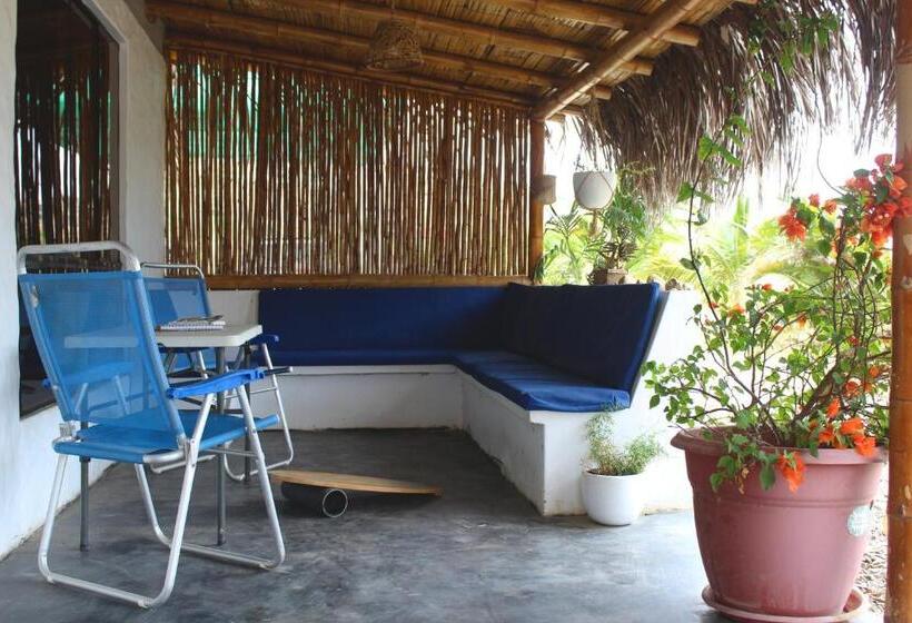 ホテル Marina Bungalows