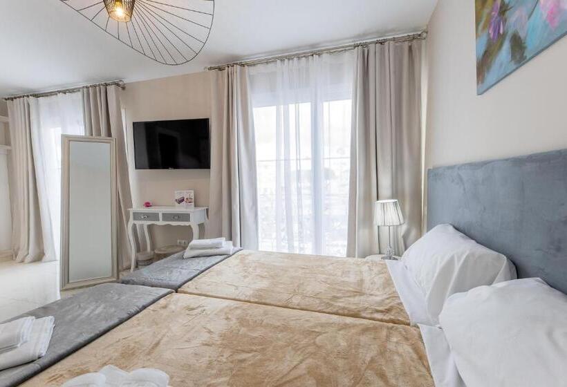 فندق Residencia Deportiva Rozarossa