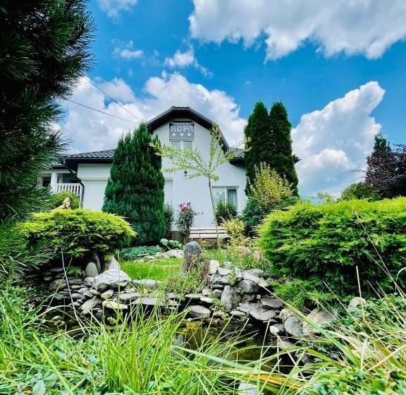 پانسیون Agropa Garden