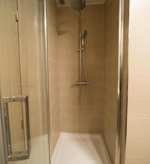 پانسیون Hostal Martínez