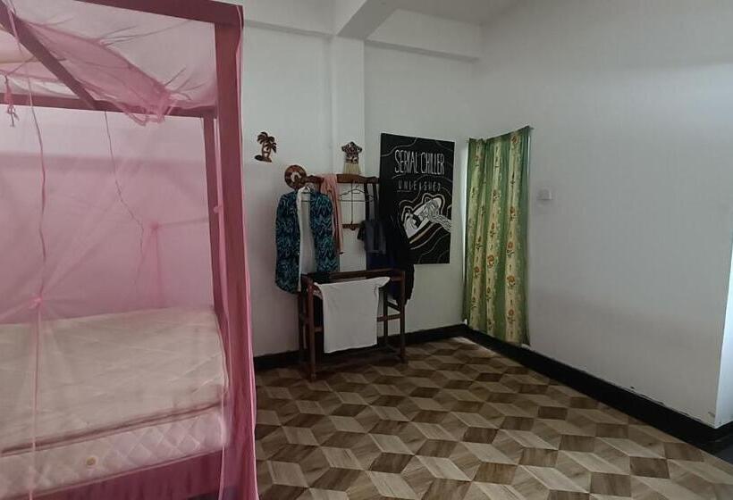 بنسيون Kirala Garden Resort