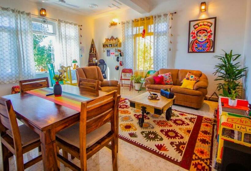 Пансион The Himaal, Bir Boutique Homestay