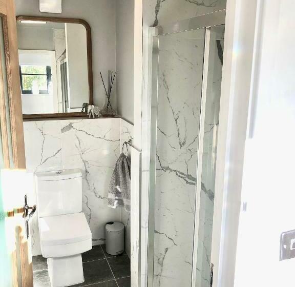 펜션 The Little Limes   Ensuite Double Room Own Entrance In Art Deco House