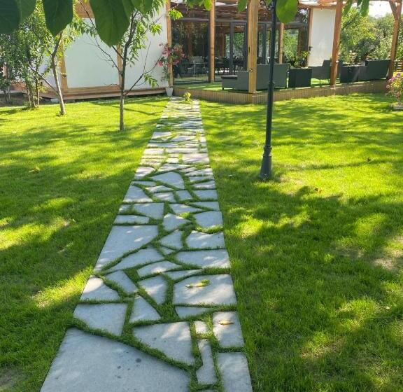 Пансион Agropa Garden