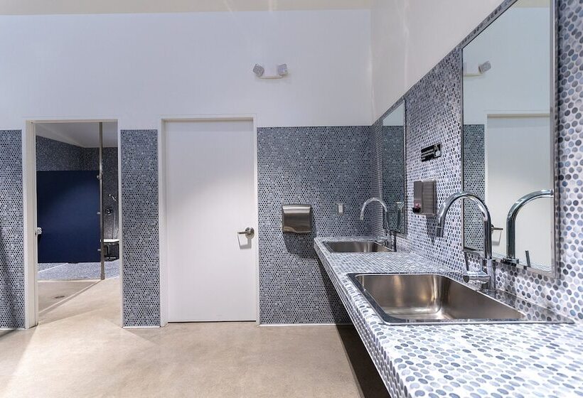 منتجع Flying Flags Avila Beach