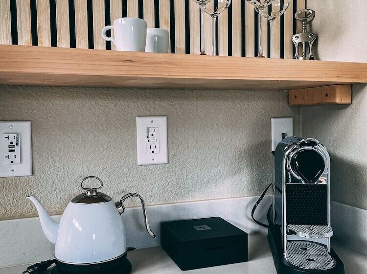 منتجع Flying Flags Avila Beach