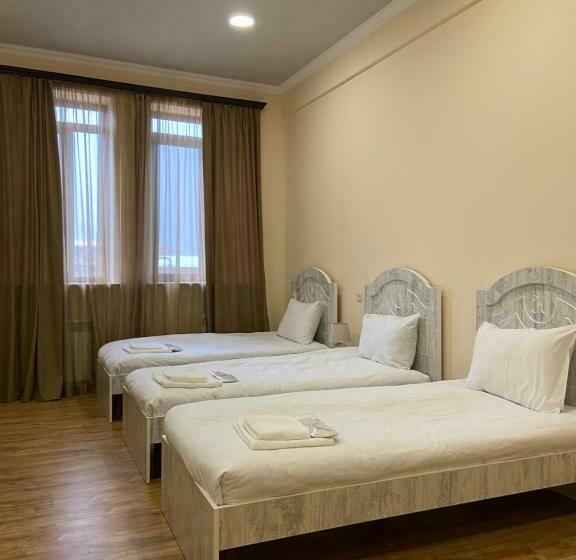 H Resort Hotel Vagharshapat Armenia