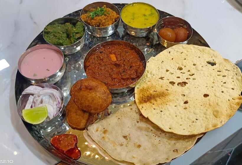 Hotelli Jurkis Kolhapur