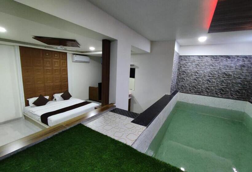 Hotelli Jurkis Kolhapur