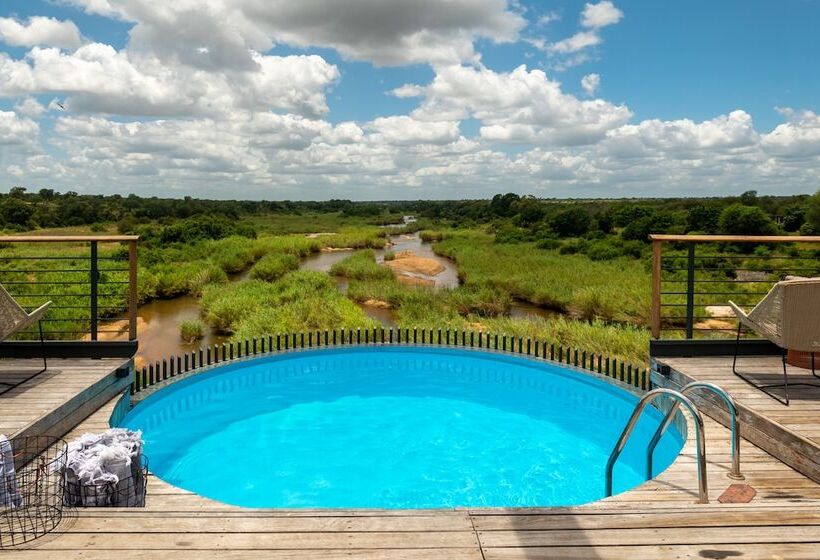 בית מלון כפרי Kruger Shalati   Train On The Bridge & Garden Suites