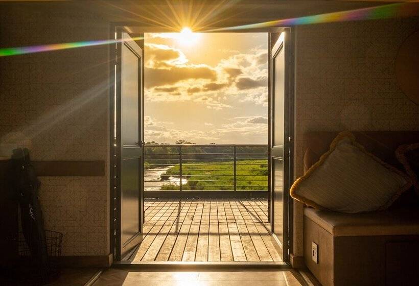 בית מלון כפרי Kruger Shalati   Train On The Bridge & Garden Suites