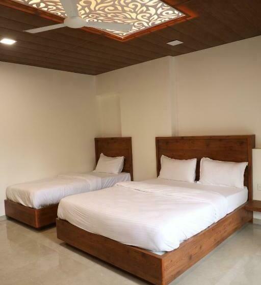 فندق Mahalaxmi Executive