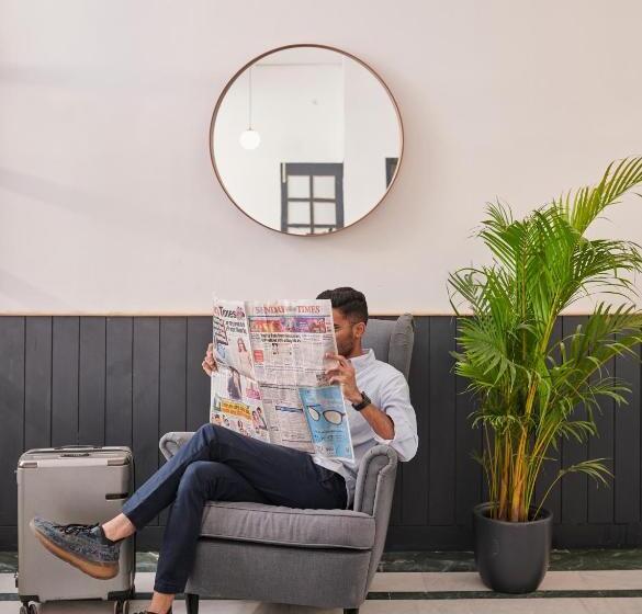 Отель Poshtel Vns