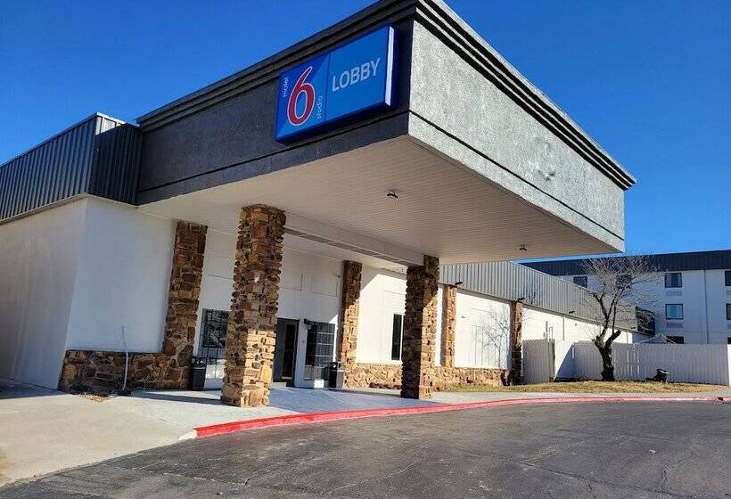 فندق Studio 6 Bartlesville  Ok
