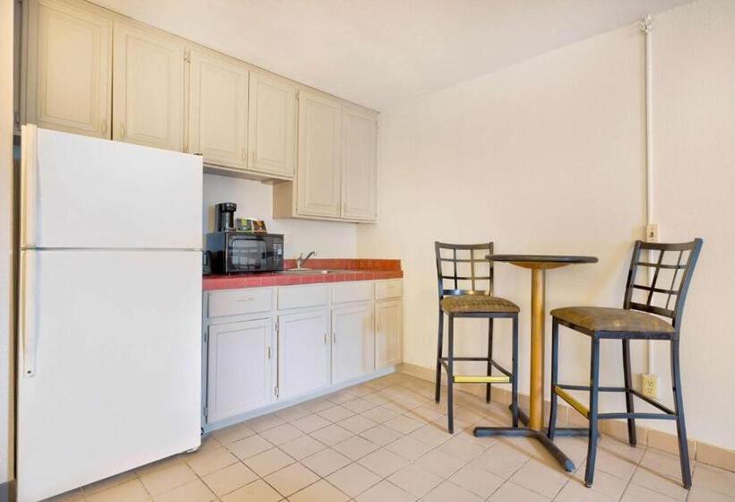 فندق Studio 6 Bartlesville  Ok