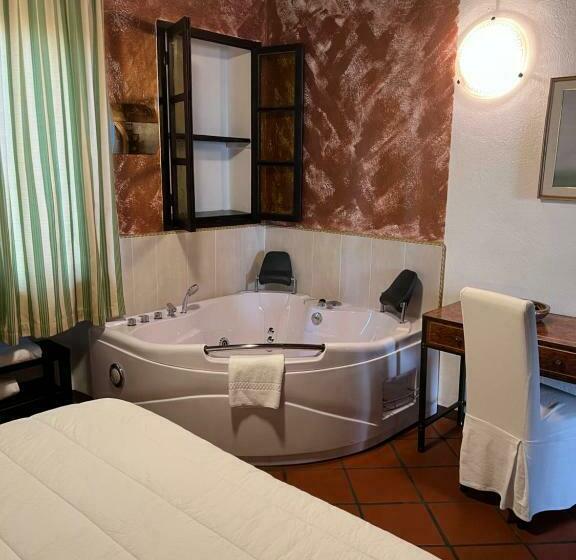 בית מלון כפרי Tenuta Valminier