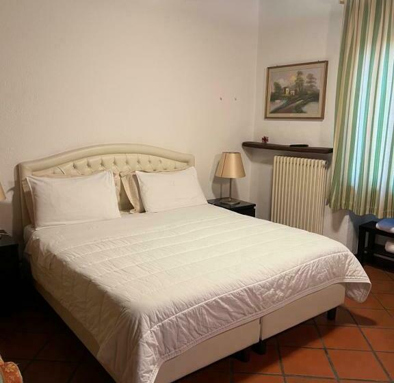 בית מלון כפרי Tenuta Valminier