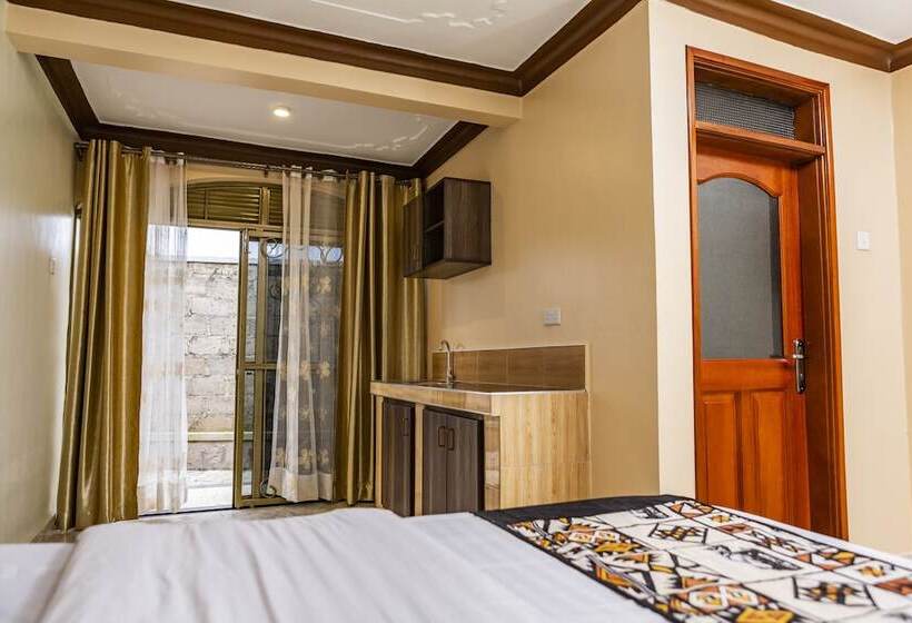 هتل Triple Tee Gardens & Accomodation