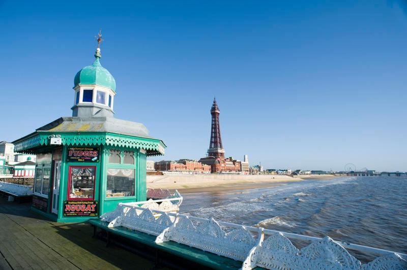 ペンション Blackpool North Close To Station With Free Parking