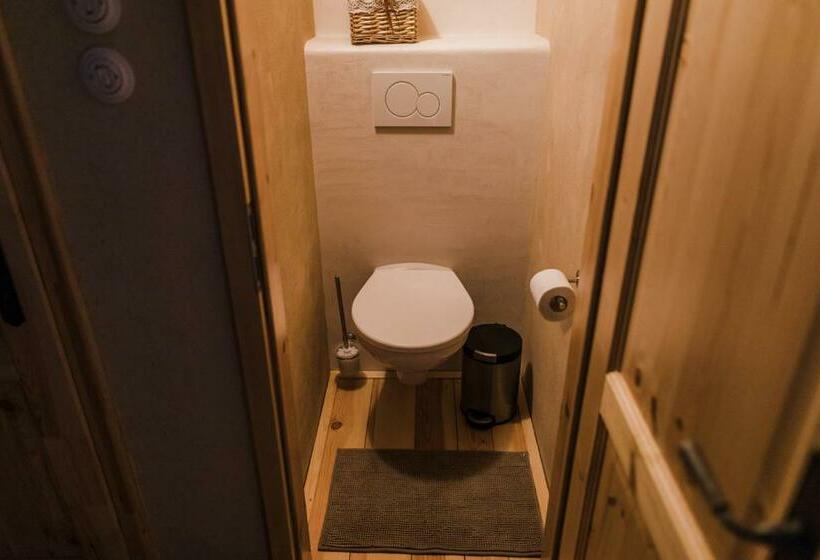 פנסיון Krasná Samota